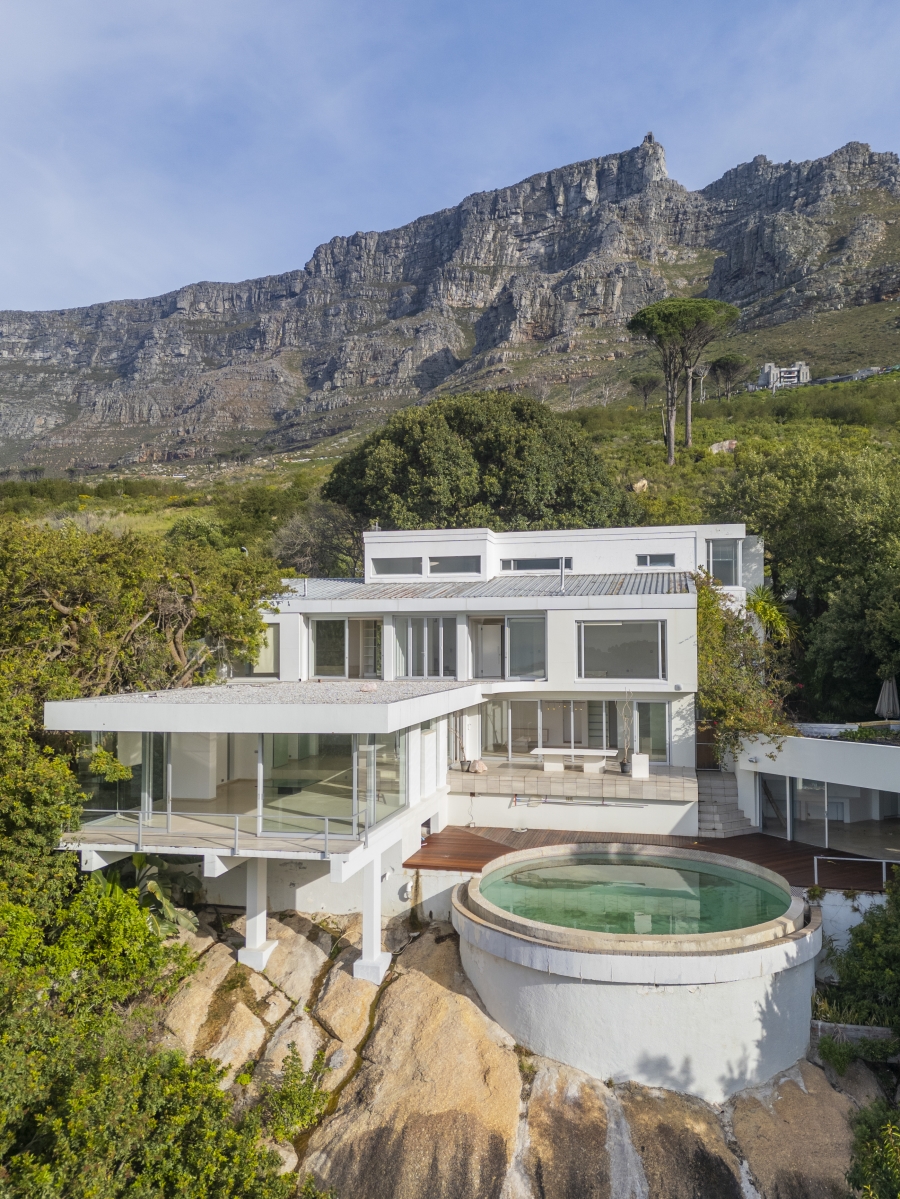 4 Bedroom Property for Sale in Higgovale Western Cape